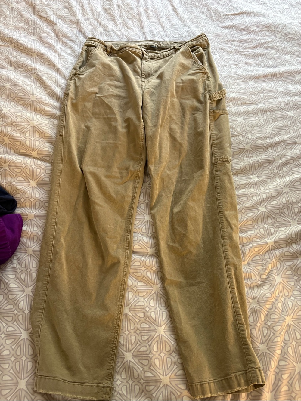 Women American Eagle Khaki